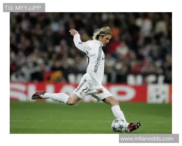 曼联密切关注小贝林厄姆动态有意明年一月租借他 曼联密切关注小贝林厄姆动态有意明年一月租借他