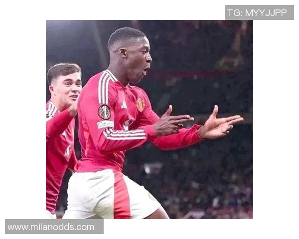 那不勒斯与梅努经纪人洽谈曼联考虑外租球员方案 那不勒斯与梅努经纪人洽谈曼联考虑外租球员方案