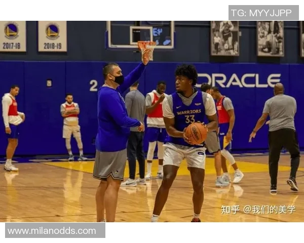 菜鸟榜眼哈珀表现亮眼贡献13分3板3助弗莱明与马卢阿奇合力助攻球队