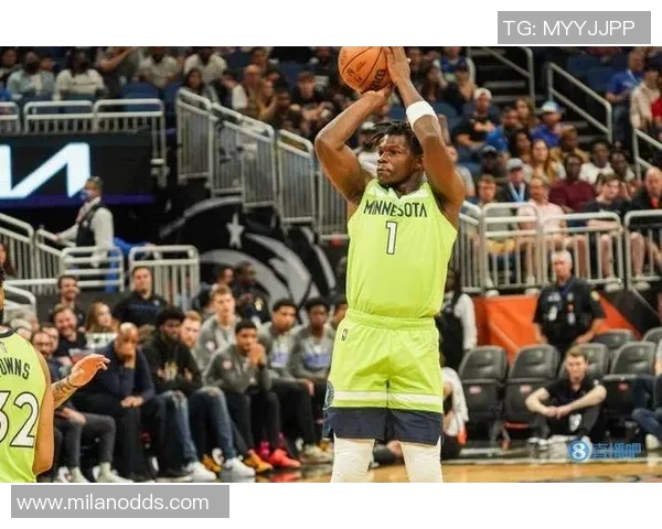 爱德华兹首节表现不佳7投仅中2三分球全失正负值为负六