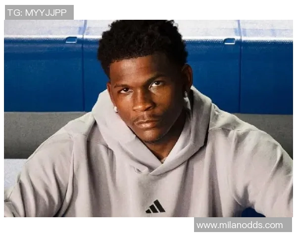 爱德华兹第三代签名鞋AE3即将发布夏季热潮再掀新风尚